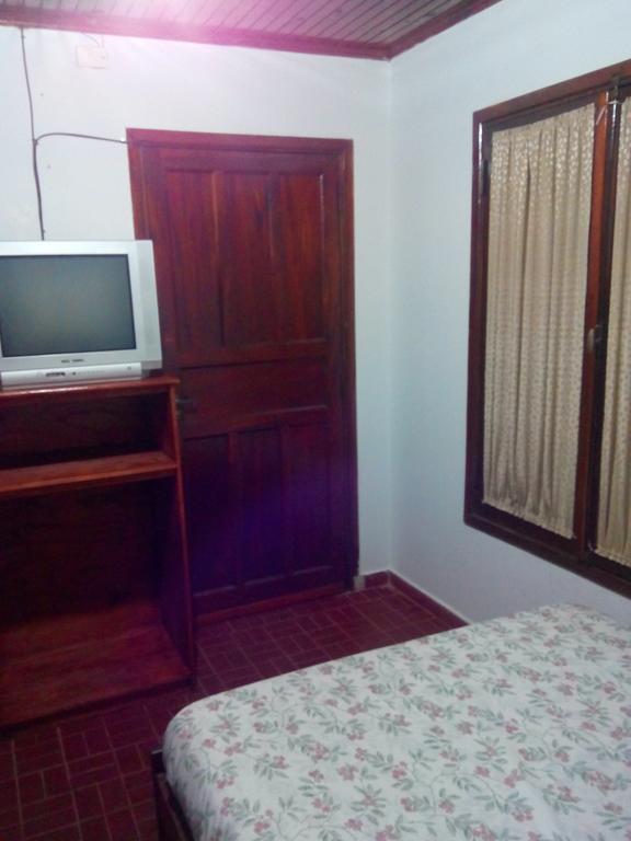 Iguazu Rey Hostel 伊瓜苏港 外观 照片