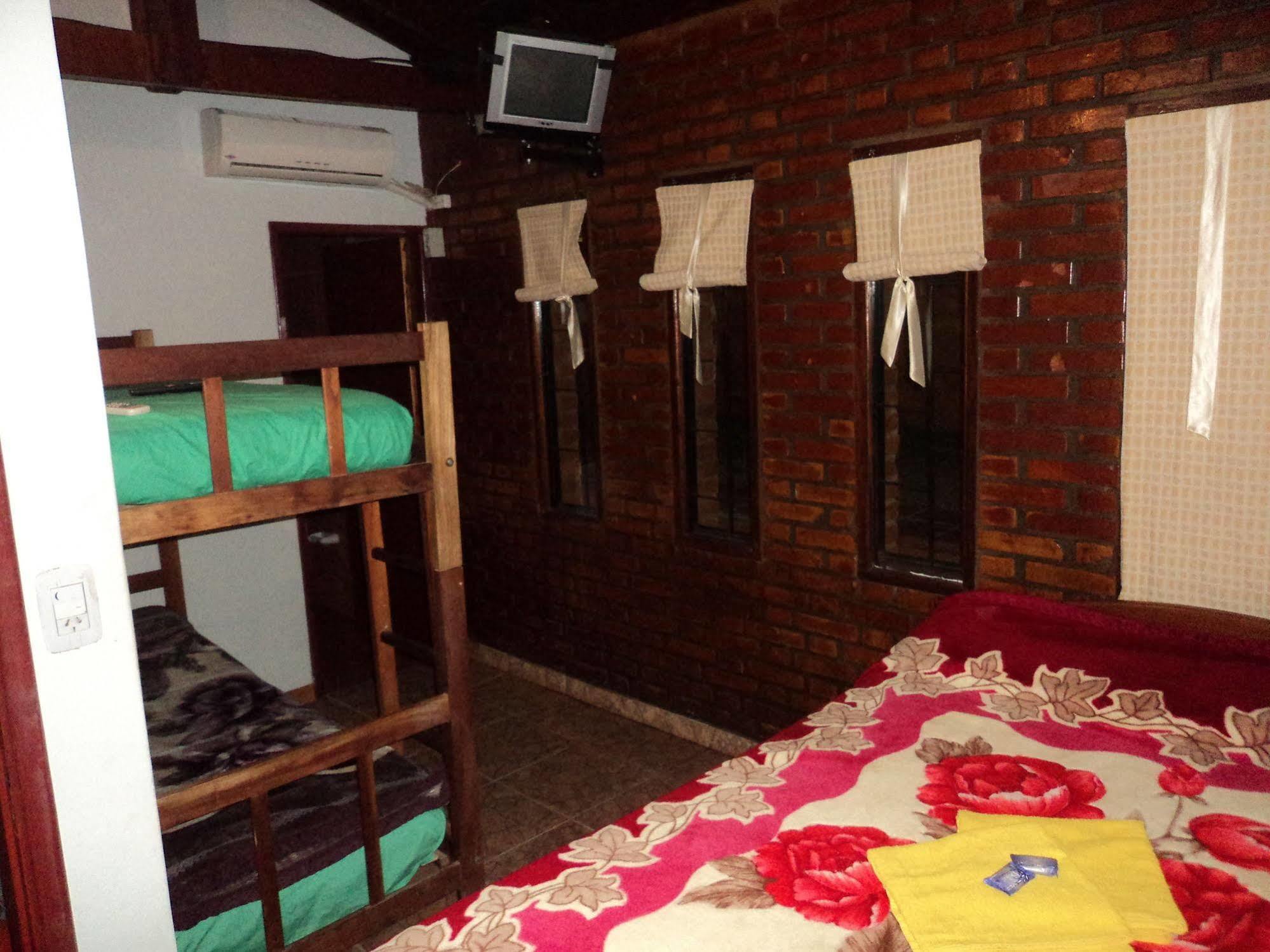Iguazu Rey Hostel 伊瓜苏港 外观 照片