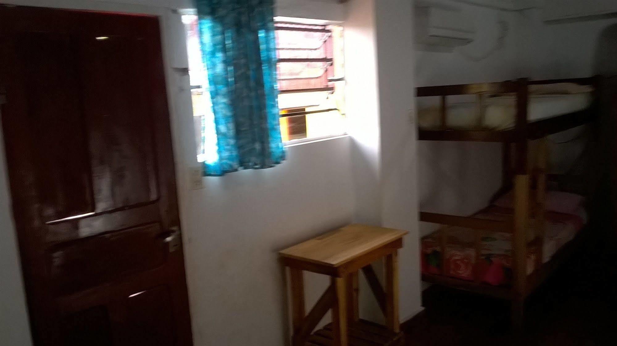 Iguazu Rey Hostel 伊瓜苏港 外观 照片