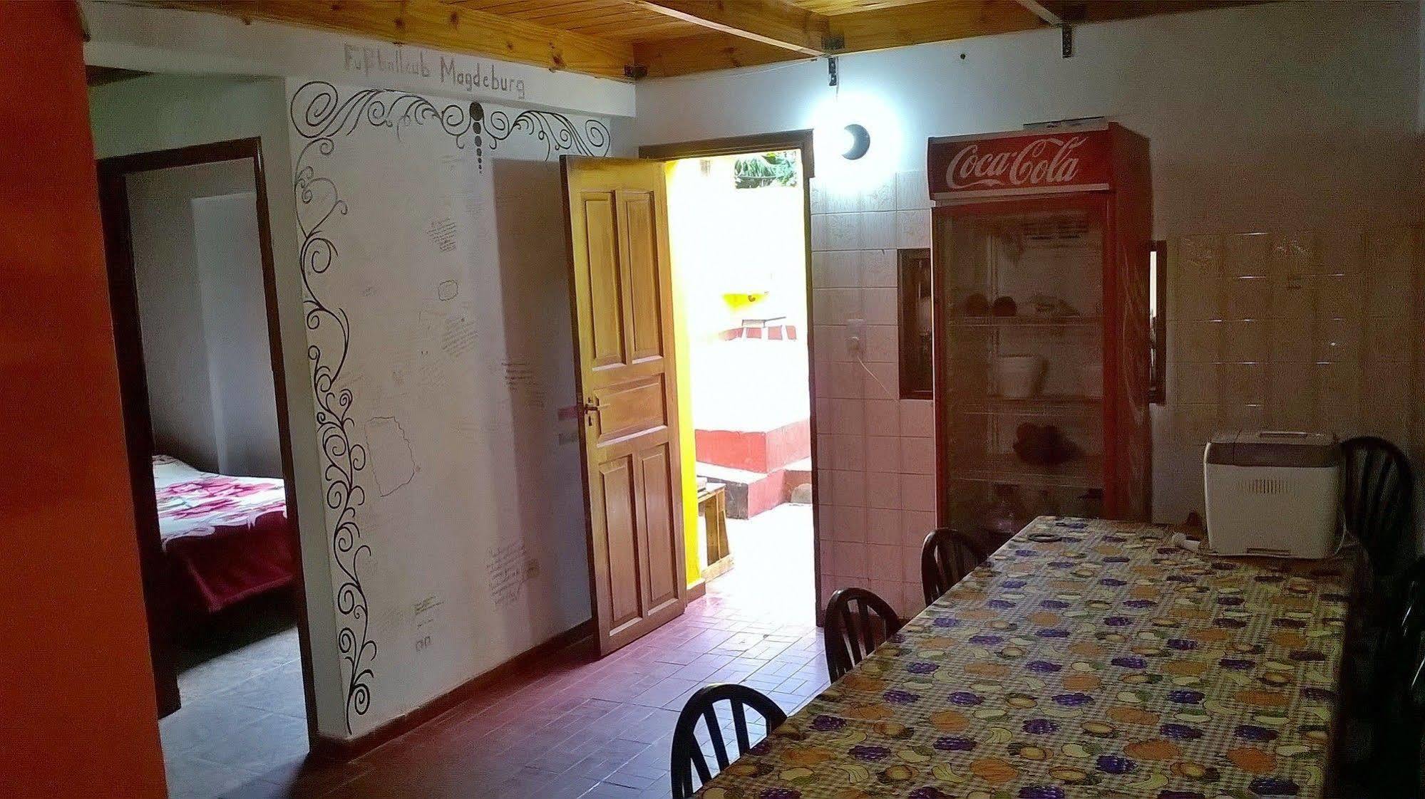 Iguazu Rey Hostel 伊瓜苏港 外观 照片
